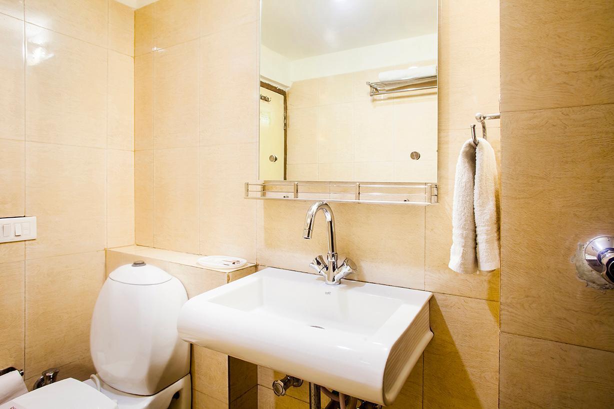Hotel Poonam Plaza Agra  Exterior foto