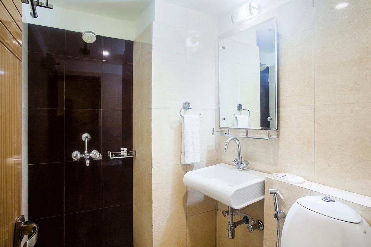 Hotel Poonam Plaza Agra  Exterior foto